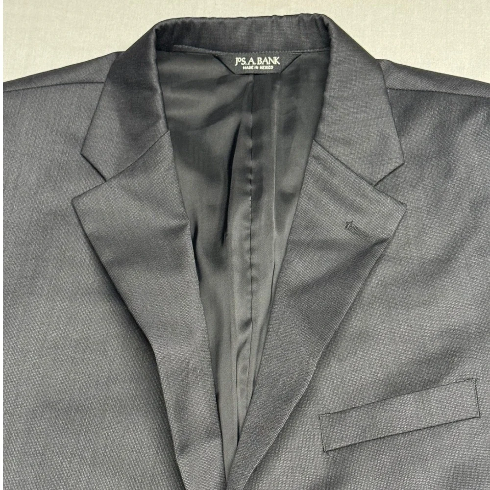 Jos A Bank Travelers Collection Mens 43R Blazer Gray Wool Tailored Fit Jacket